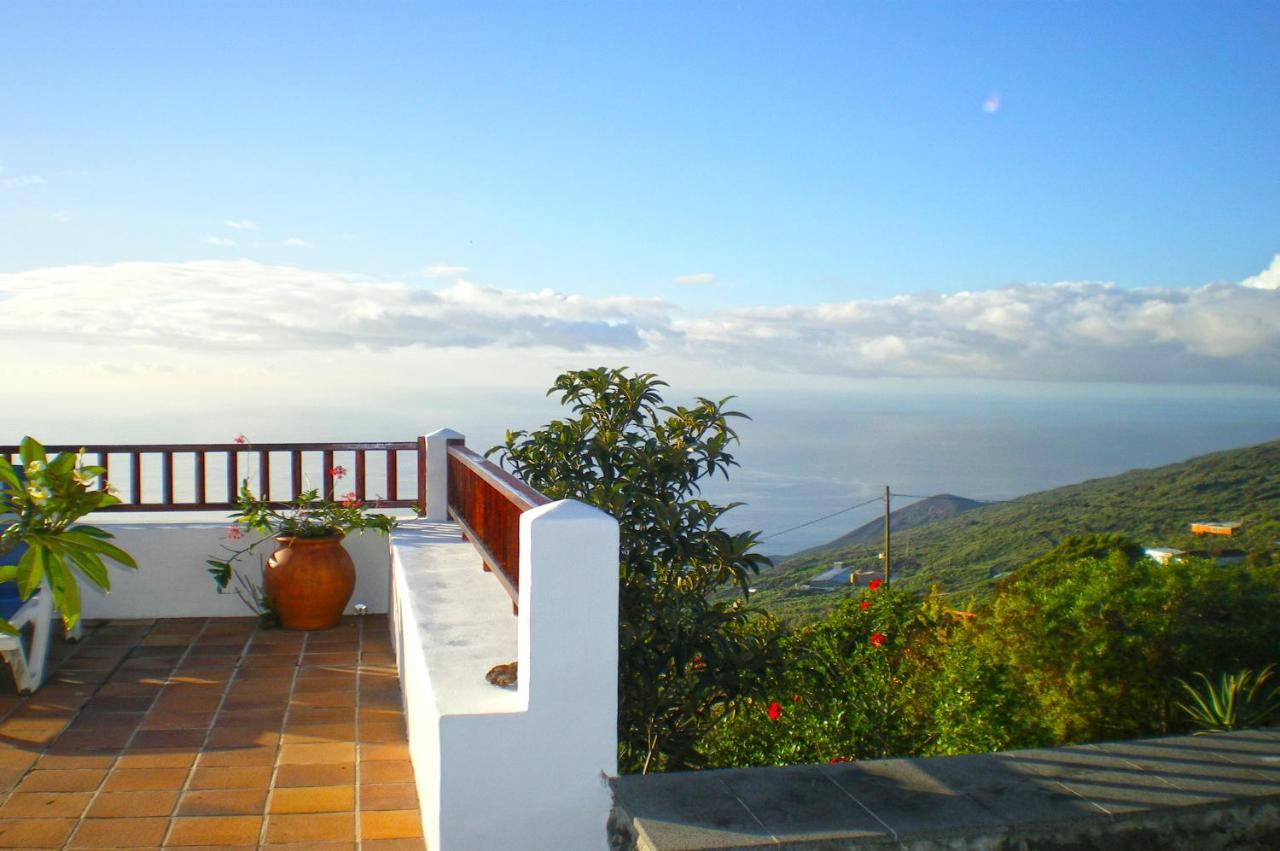 Maximina Vila Fuencaliente de la Palma Exterior foto